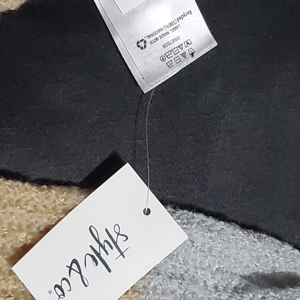 Style & Co. Scarve - Picture 6 of 7